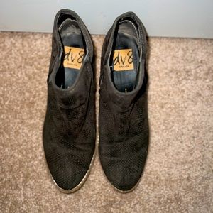 DV8 booties